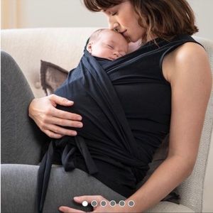 Seraphine Skin to Skin Top - Size M. Maternity top for mom and newborn.
